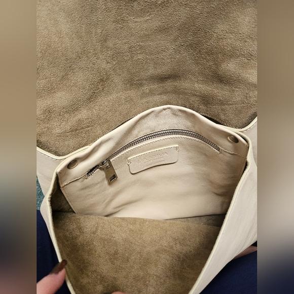 Lia Numa Satchel - Picture 3 of 5